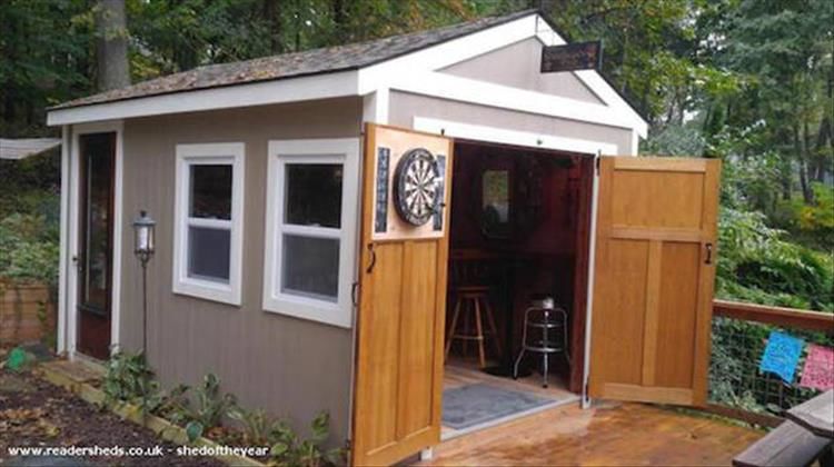 Bar Sheds Are The New Man Caves 24 Pics
