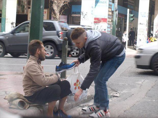 Faith In Humanity Restored - 24 Images