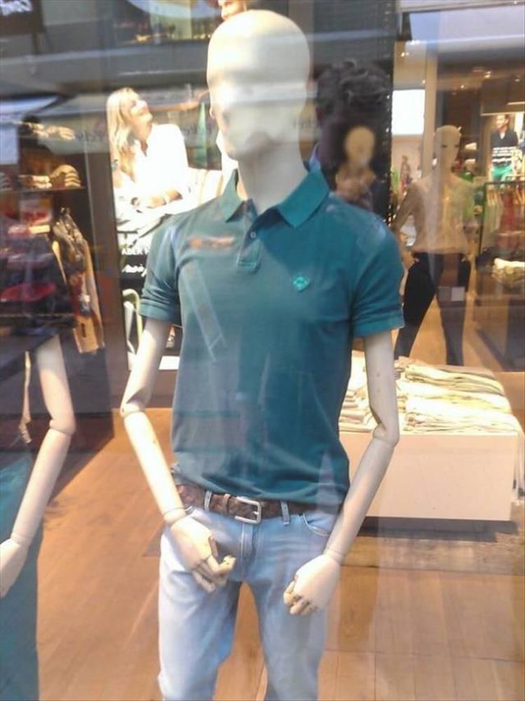 Mannequins These Days Kinda Freak Me Out 16 Pics