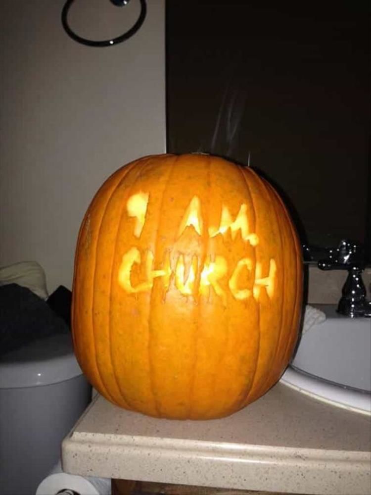20 Of The Scariest Pumpkin Carvings You'll See This Year