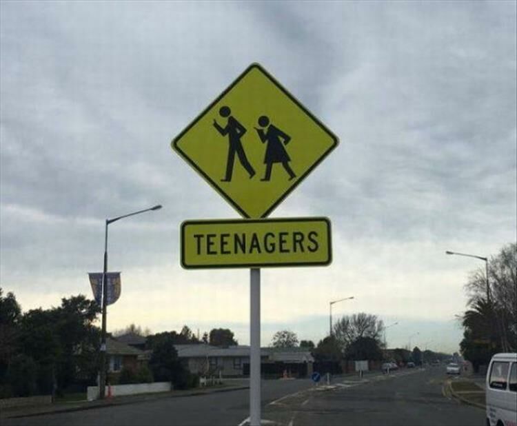 26 Signs That Prove The World Is A Very Weird Place