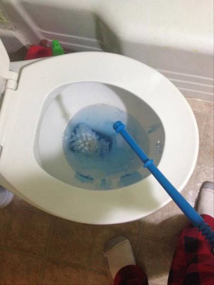 17 People Having A Worse Day Than You