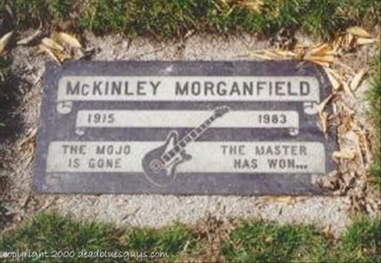 25 People Who Took Their Sense Of Humor To The Grave