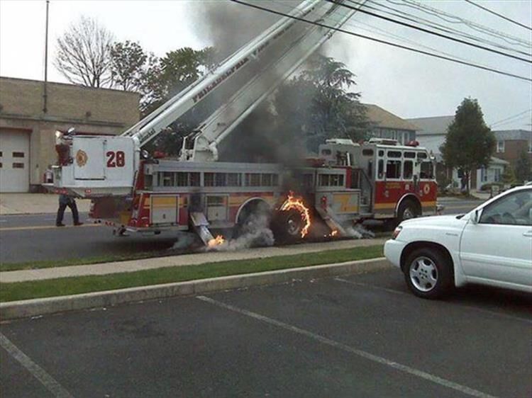 24 People Having A Worse Day Than You