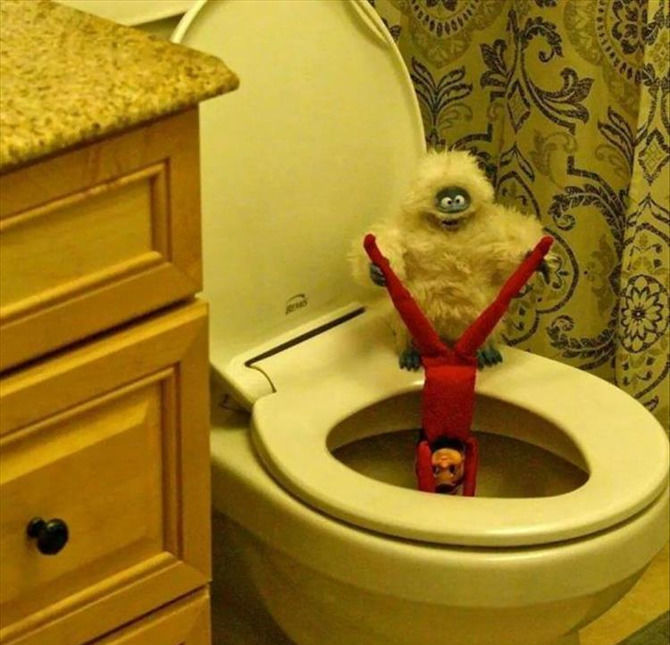This is What Happens When Dad’s In Charge Of Elf On The Shelf - 16 images